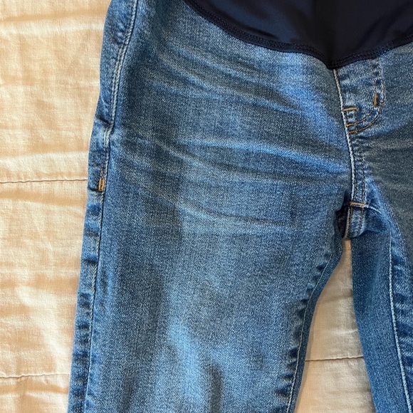 Madewell Maternity Skinny Crop Jeans - Picture 2 of 4